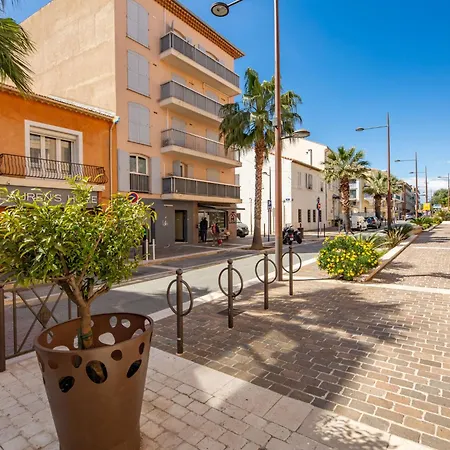 Le Christina By Interhome