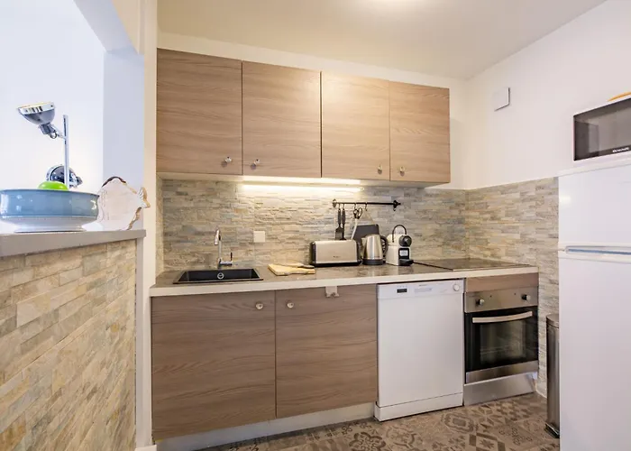 Le Christina By Interhome *